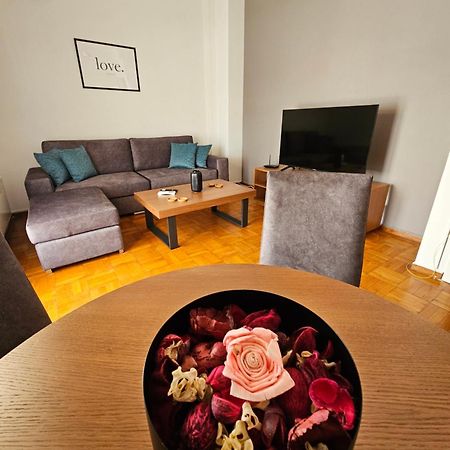 Koukoufli Penthouse 2Bds Apartment เทสซาโลนิกิ ภายนอก รูปภาพ